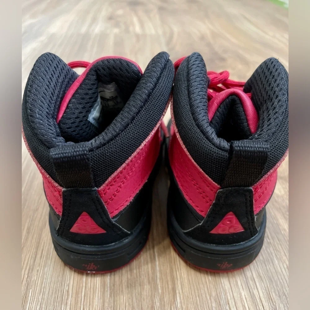 Nike ACG Woodside Red Toddler High Distance Lace Up Boots Sz 6C EUC